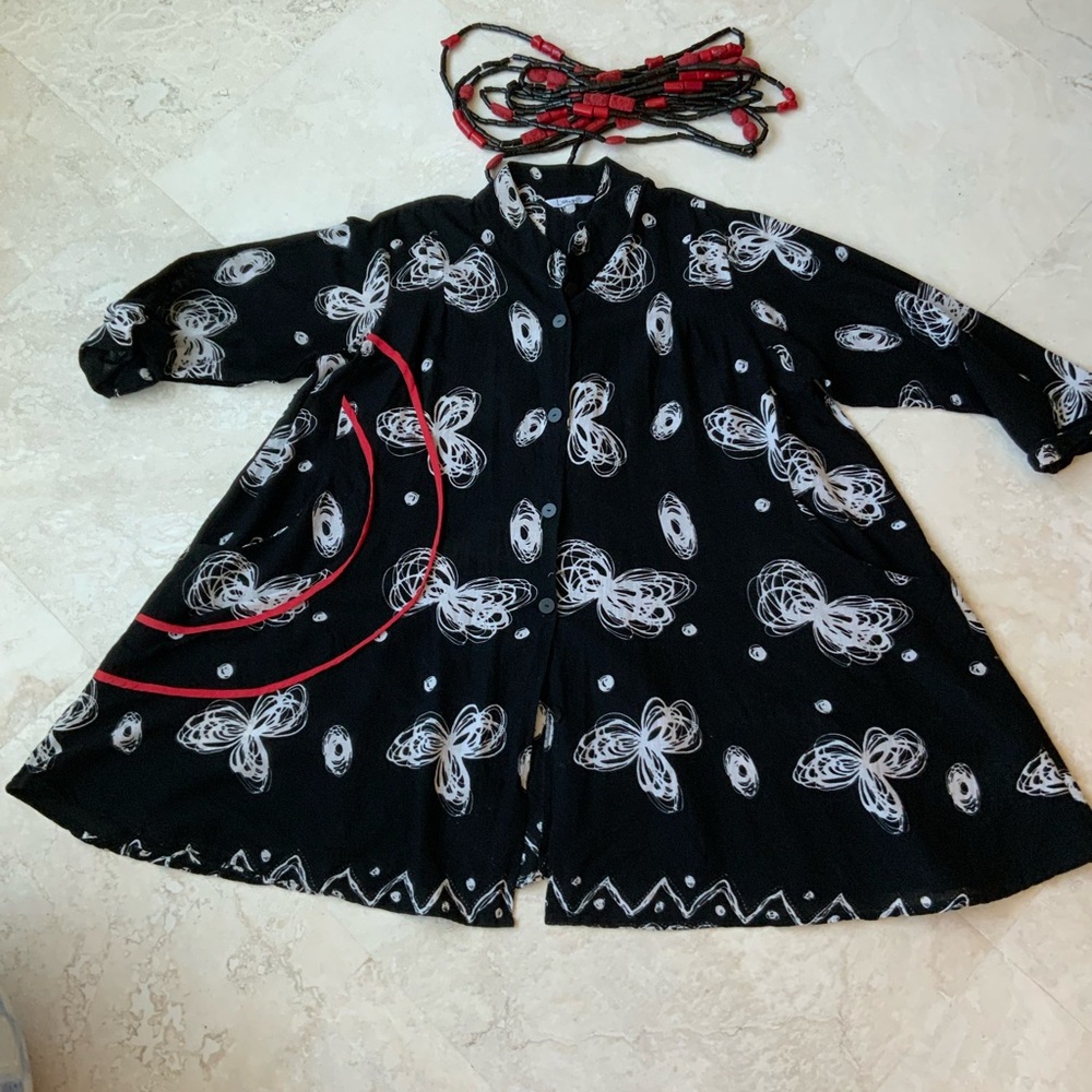 Lotus Flared Black and White Butterfly Print Tunic 1X